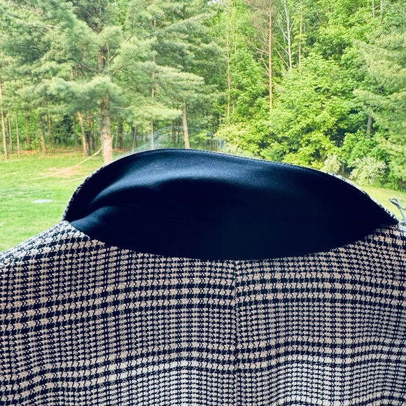 Veronica Beard Blazer - Picture 5 of 6